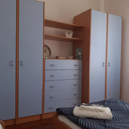 Apartment Apartman Lila