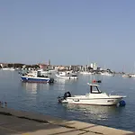 Lila Umag